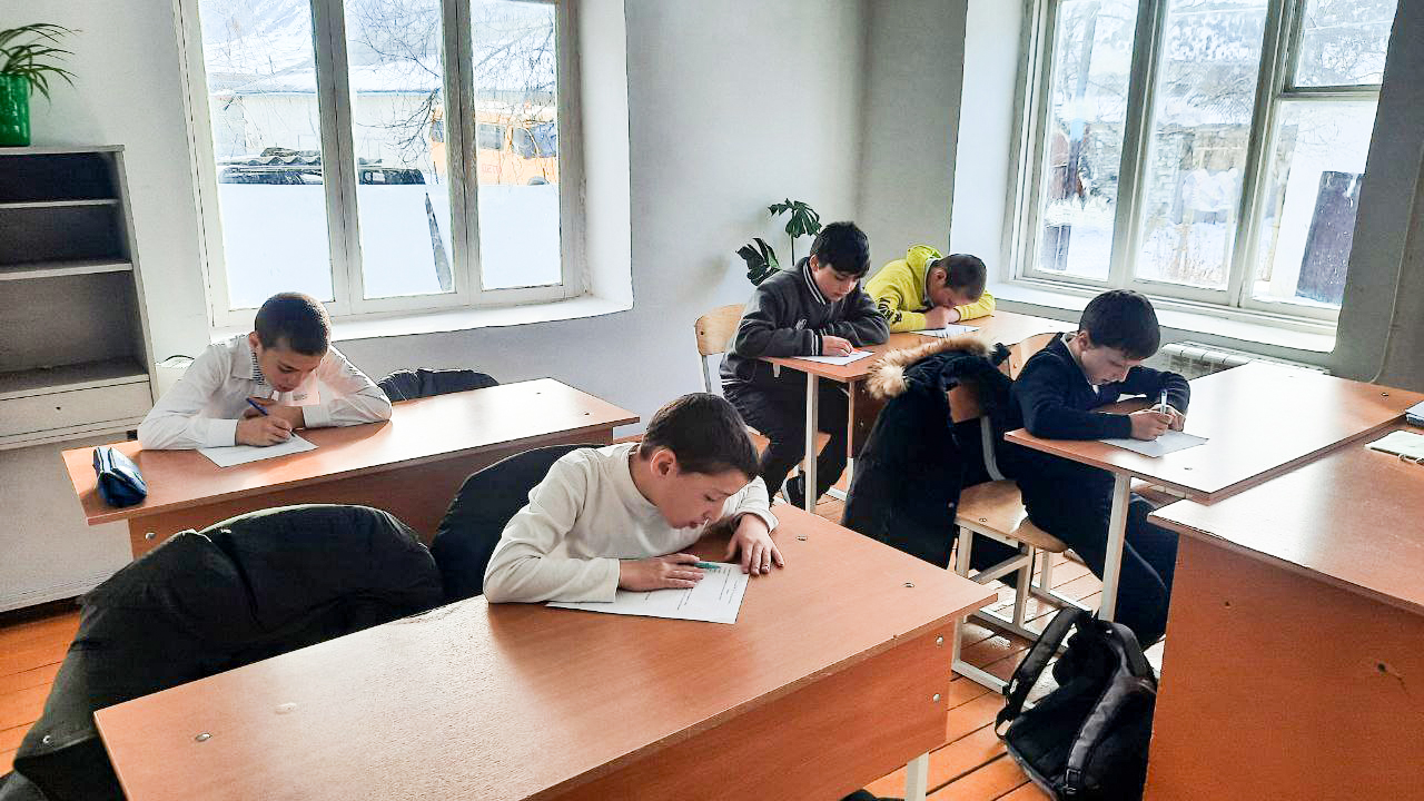 Контрольная работа по русскому языку в 4 классе за первое полугодие.