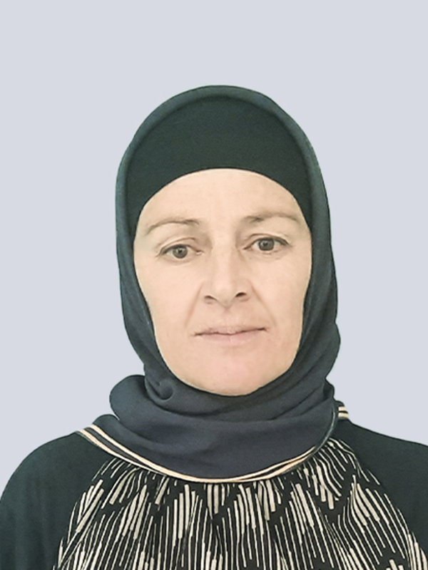 Магомедова Мадинат Гаирбеговна.